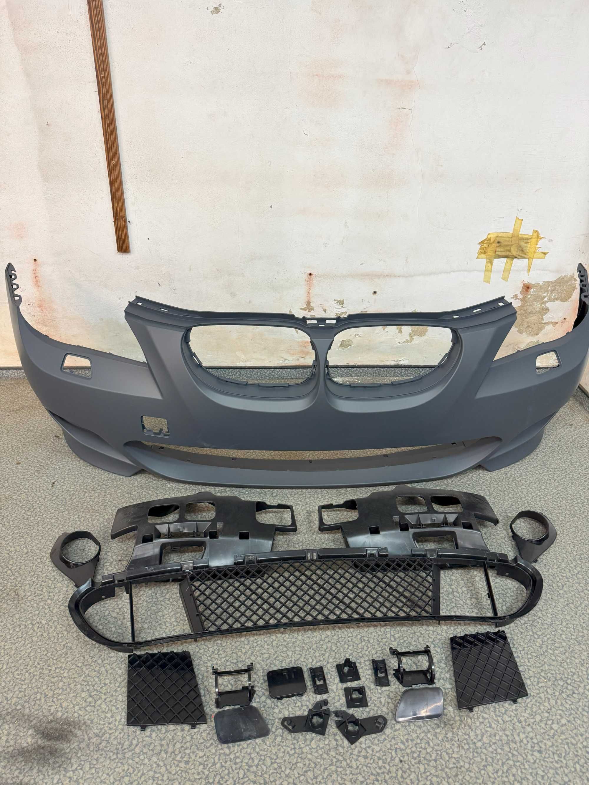 Body Kit Zderzak Przód Tył Progi M Pakiet BMW E60 03-10 SEDAN ZDERZAKI