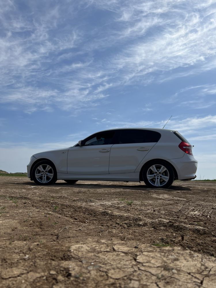 BMW 1 series, 2008, 116i