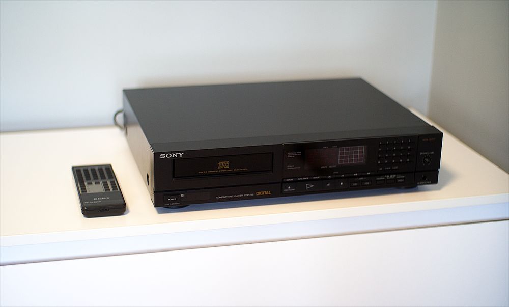 CD Плеер - Sony CDP-750