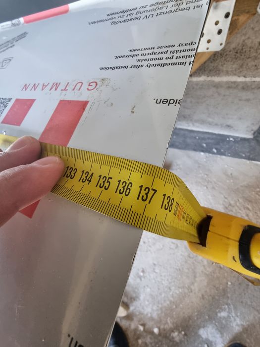 Parapety aluminiowe antracyt 137,128cm szerokość 24cm, 2mm grubość