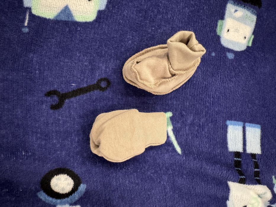 Пинетки и царапки 0-3 мес