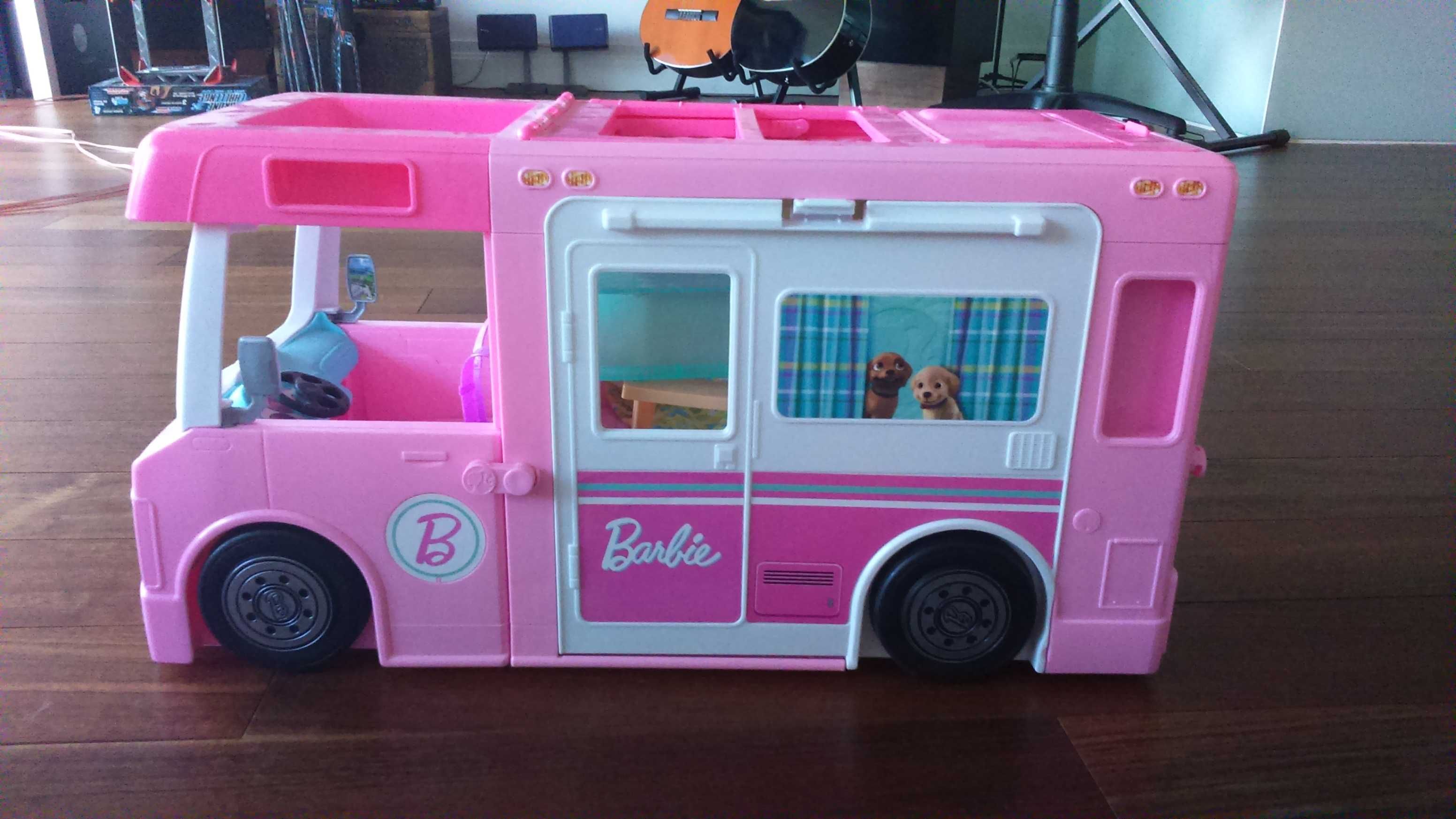 Barbie MATTEL Barbie Caravana de Sonho 3 em 1