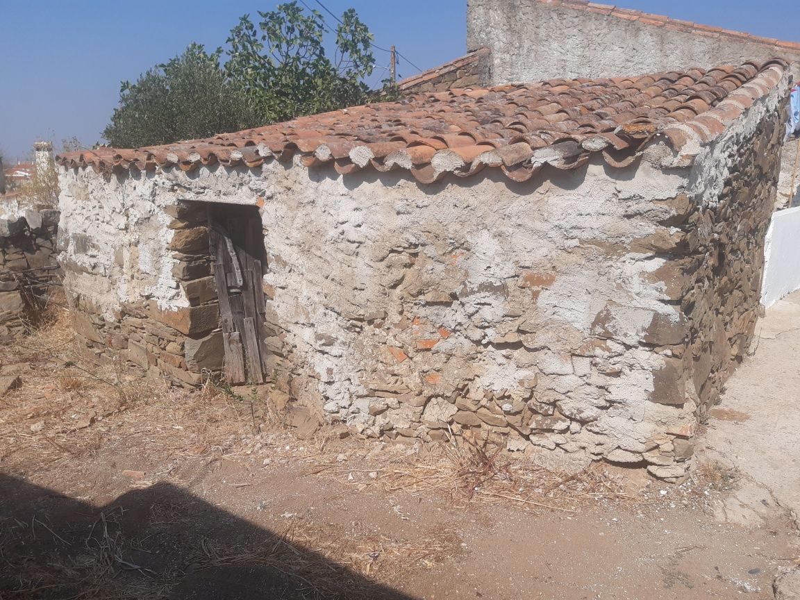 Casa de aldeia para remodelar