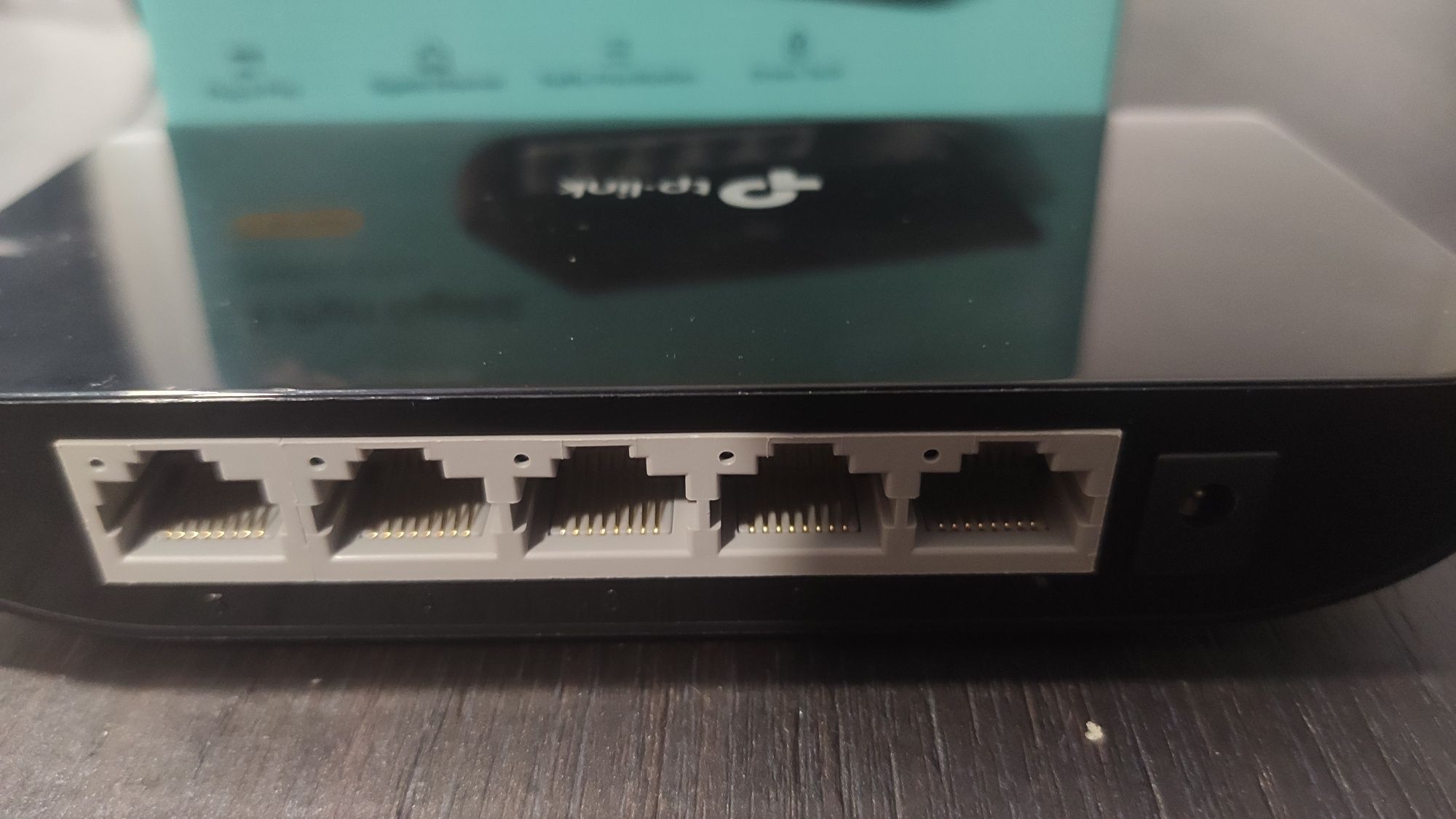 Switch TP-LINK TL-SG1005D (1000 Mbps)