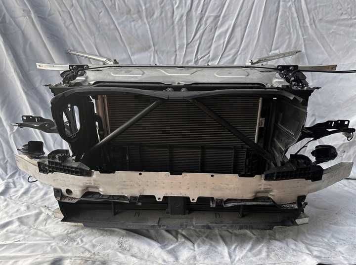 BMW X3 G01 Передня панель, телевізор