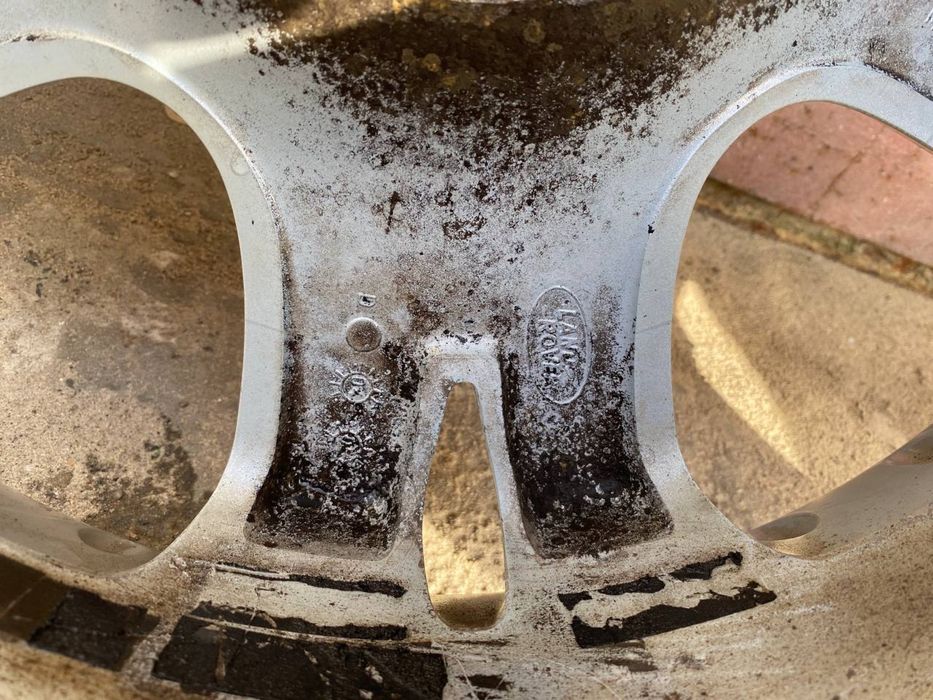 Диски на Land Rover або BMW X5