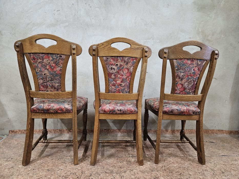 Dębowe krzesła stylowe z Francji /