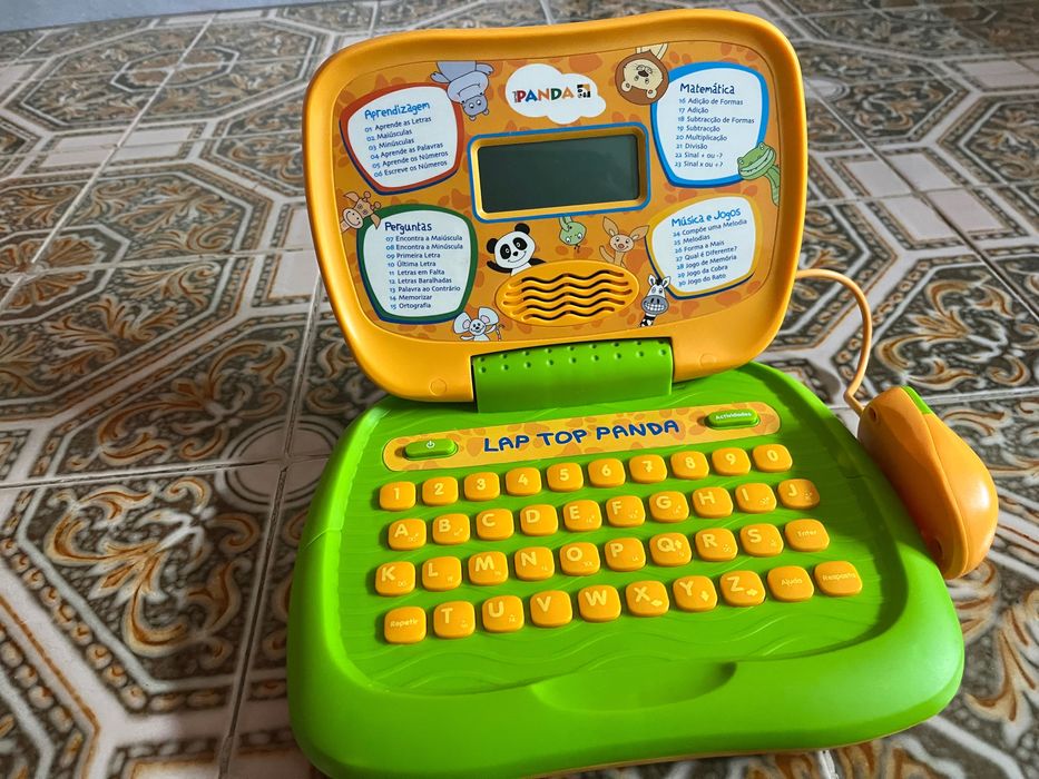 Computador panda como novo