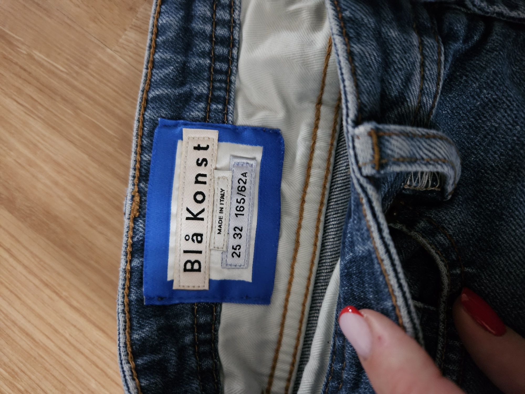 Jeansy acne studios 32