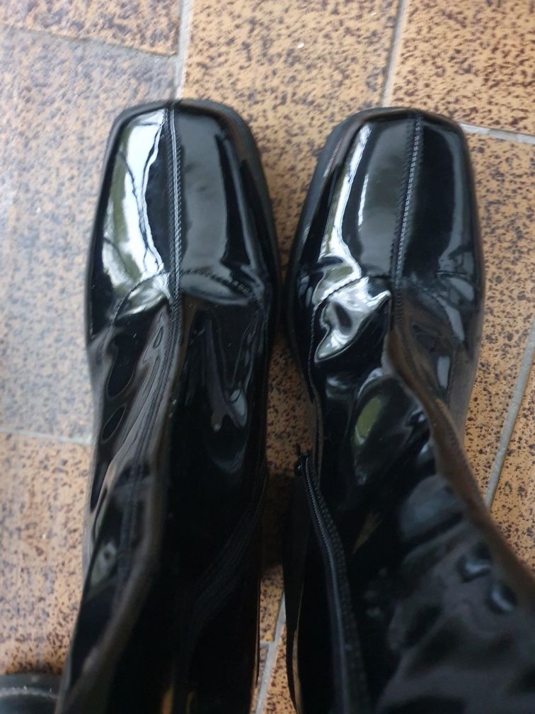 Gotyckie buty na platformie i obcasie shiny holo pvc latex effect