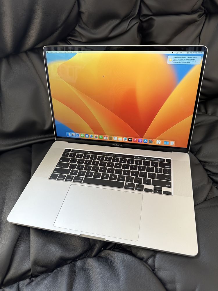 Macbook Pro 16’ 2019 i7 32gb 512SSD