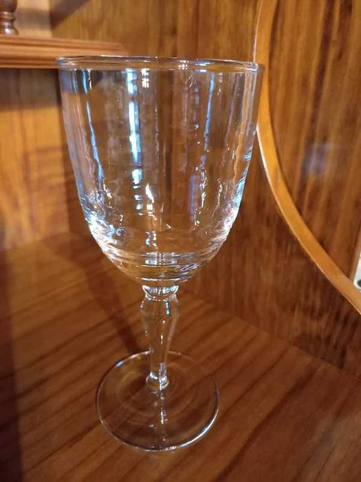 Conjunto de 6 Copos de pé para vinho - Vidro soprado artesanalmente