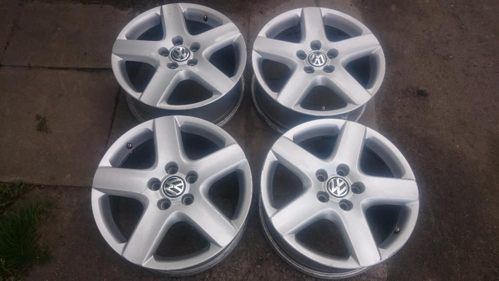 Alufelgi 17 Vw Golf V Golf VI Eos T4 Caddy Passat Sharan Touran 5x112