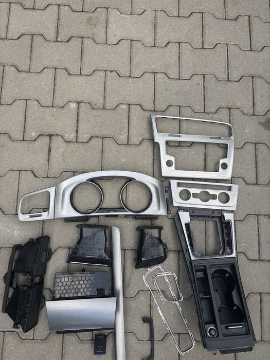 Dekory / wnetrze golf 7