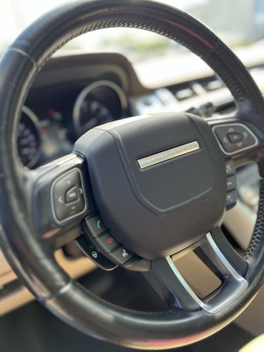 Wynajmij od 130 pln za dobę RANGE ROVER EVOQUE 4x4