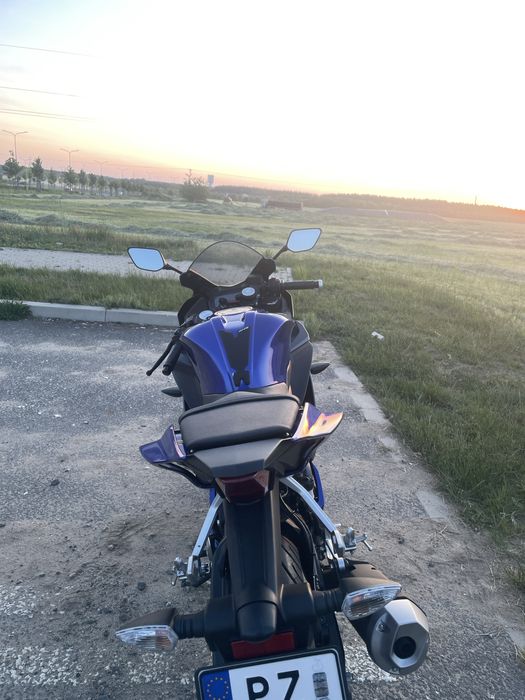 Yamaha yzf r125 R125 YZF abs niski przebieg kontrola trakcji