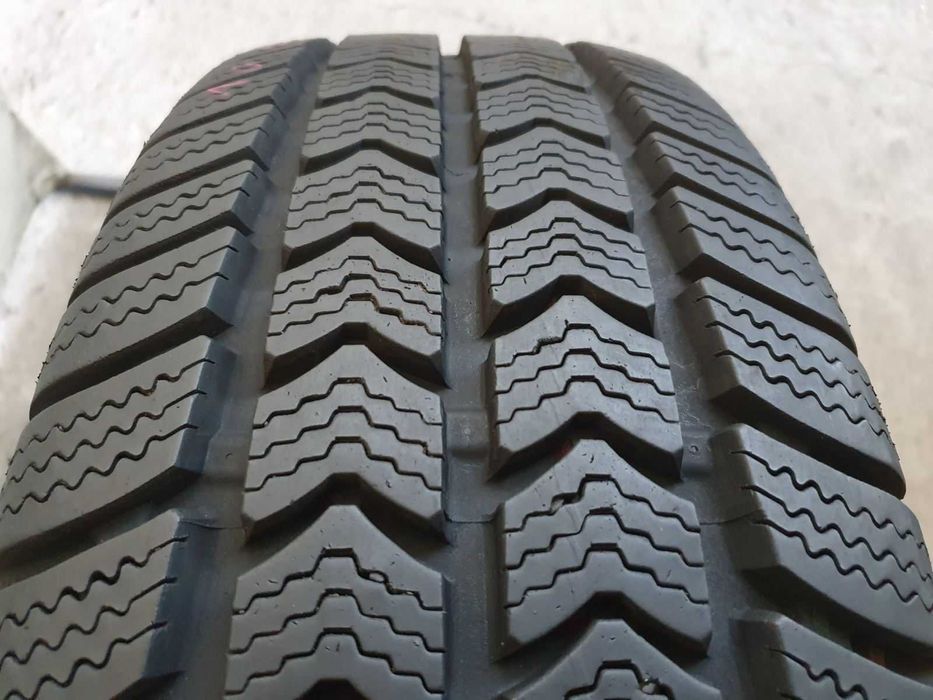 2x Semperit Van Grip 2  215/65r16C 9,5mm