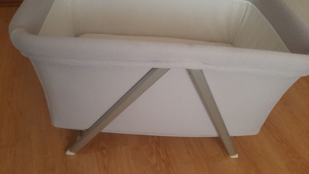 Cama/alcofa suspensa