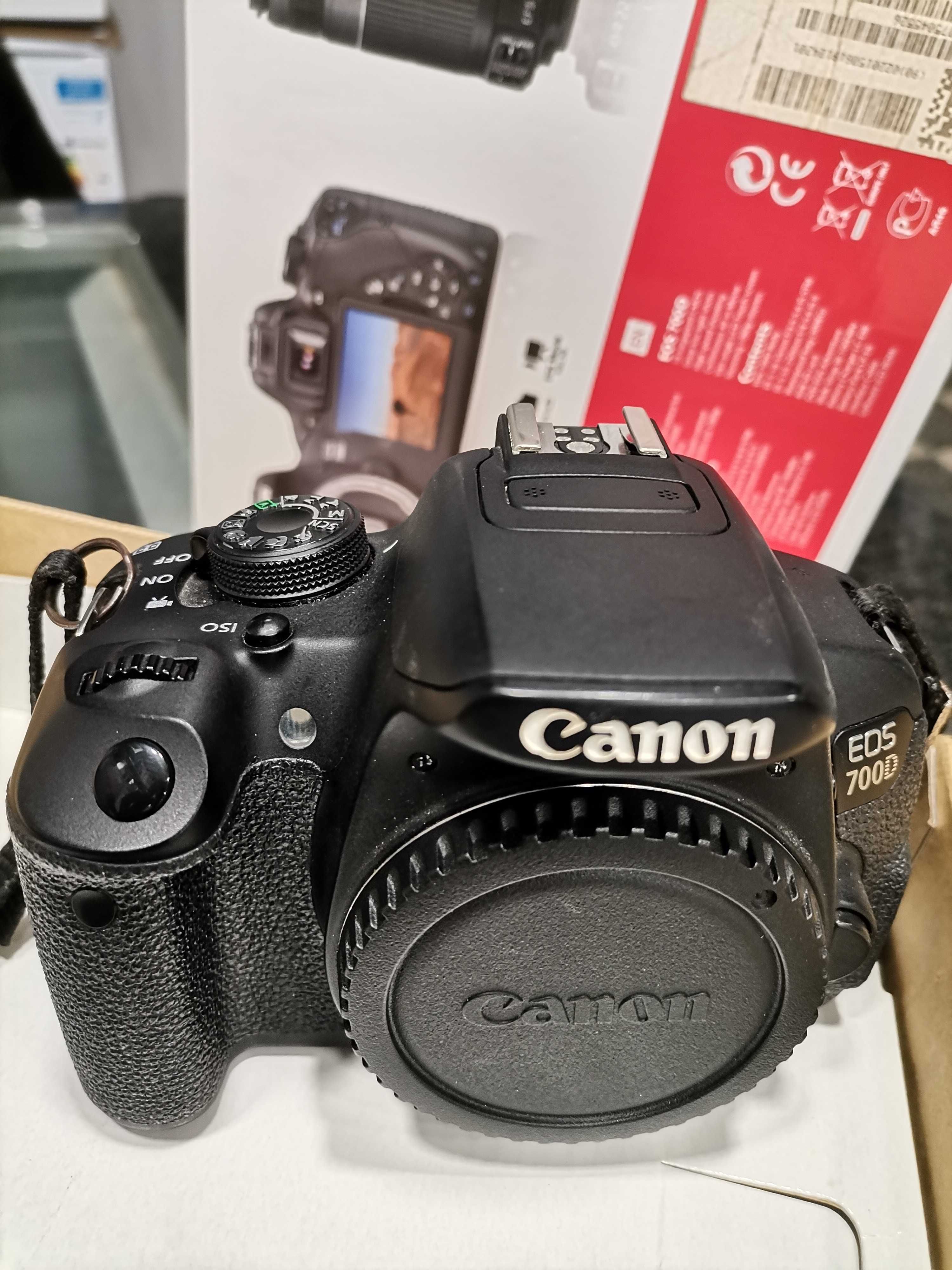 new camera  canon d700