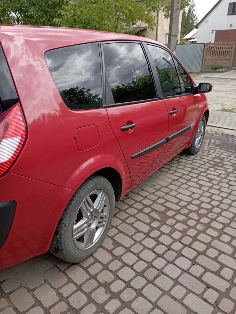 Renault Grand Scenic