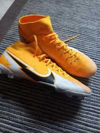 Chuteira nike Mercurial 44