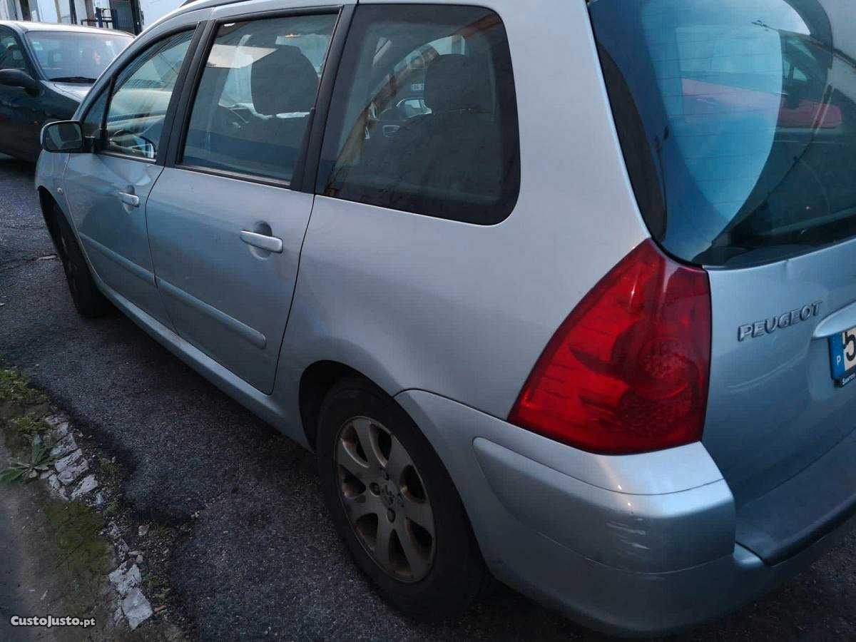 Peugeot 307 1.4 ref KFU de 2006 para peças