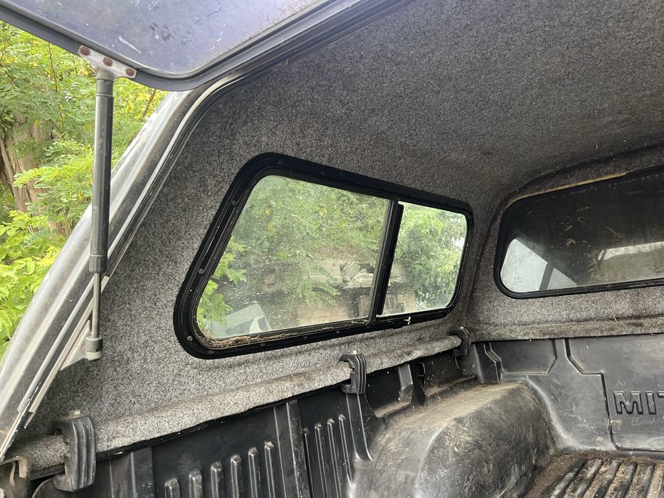 Кунг Mitsubishi L200 до 2006 року