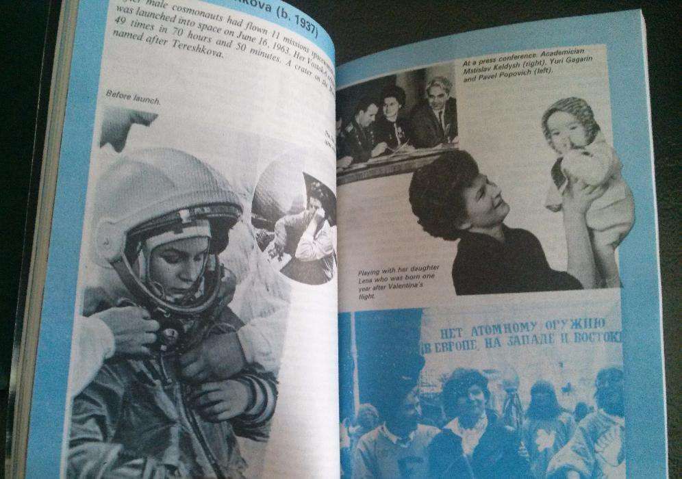 Soviet Cosmonautics e Dicionario Português(anos 70)