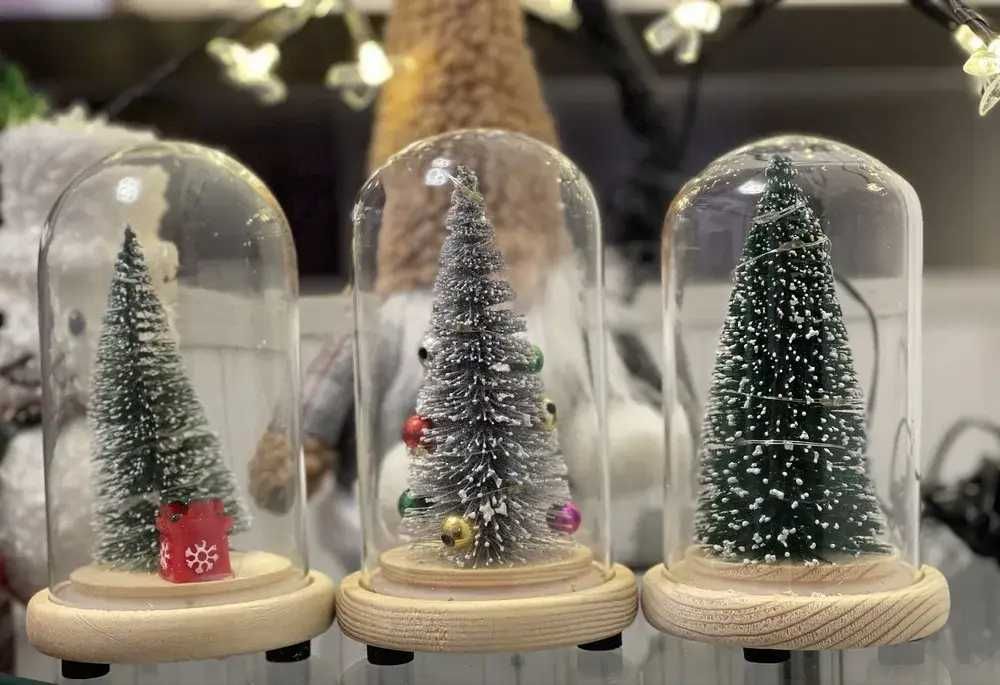 Новогодняя елка в стеклянной колбе с подсветкой. Декор, ночник подарок