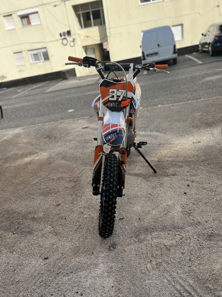 KXR 140cc. Como nova aceito trocas