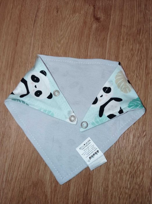 Śliniaczek apaszka dla niemowlaka nowa