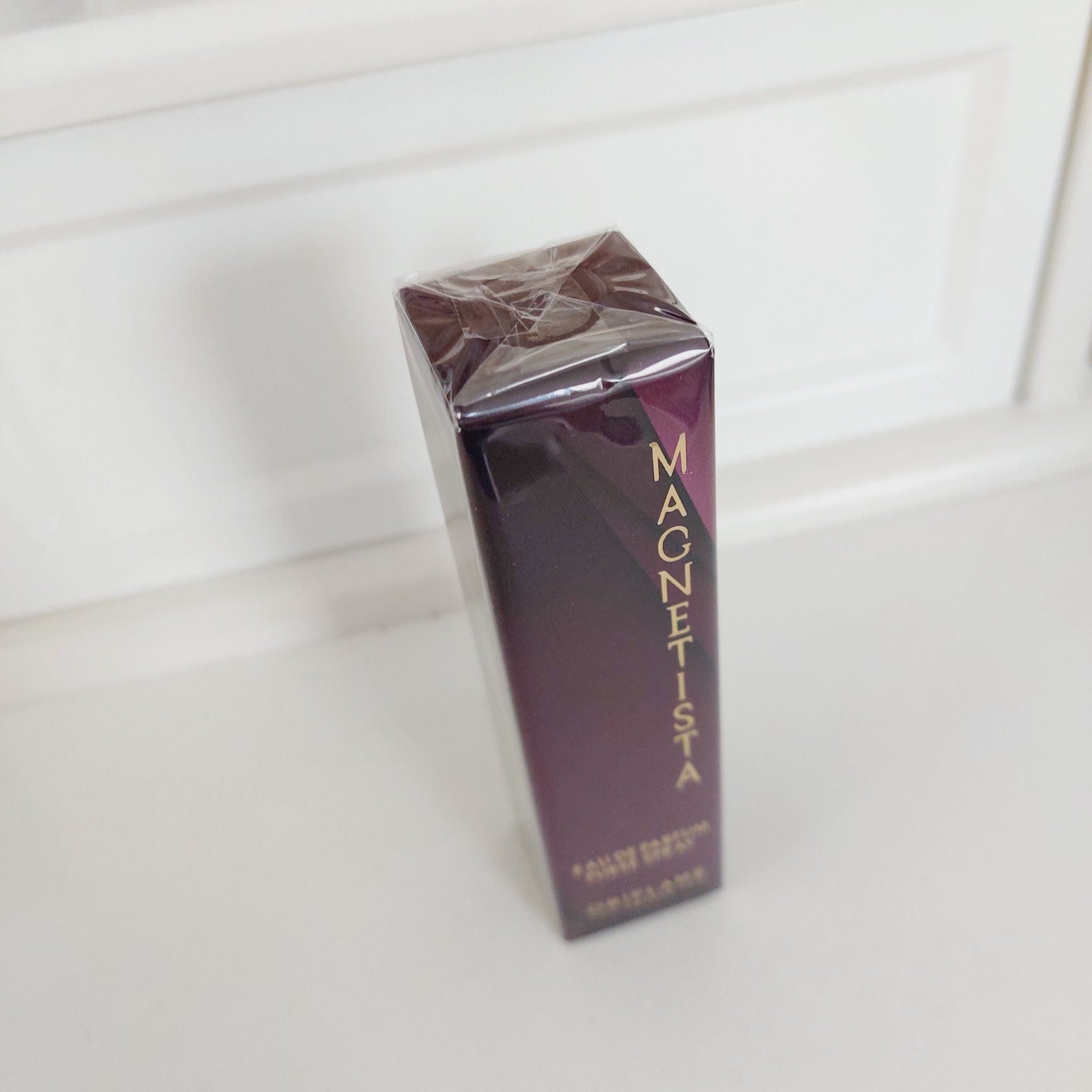 Magnetista minispray perfumetka 8 ml małe perfumy do torebki
