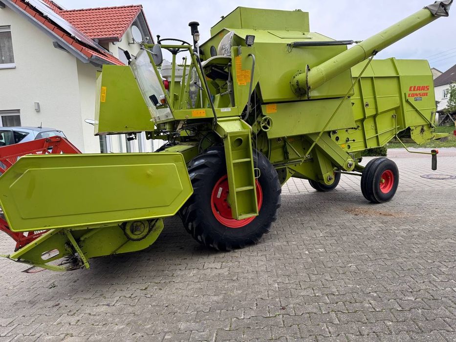 Комбайн свіжопригнаний Claas Consul