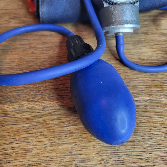 Ciśnieniomierz Retro PRL + stetoskop ¹⁰²