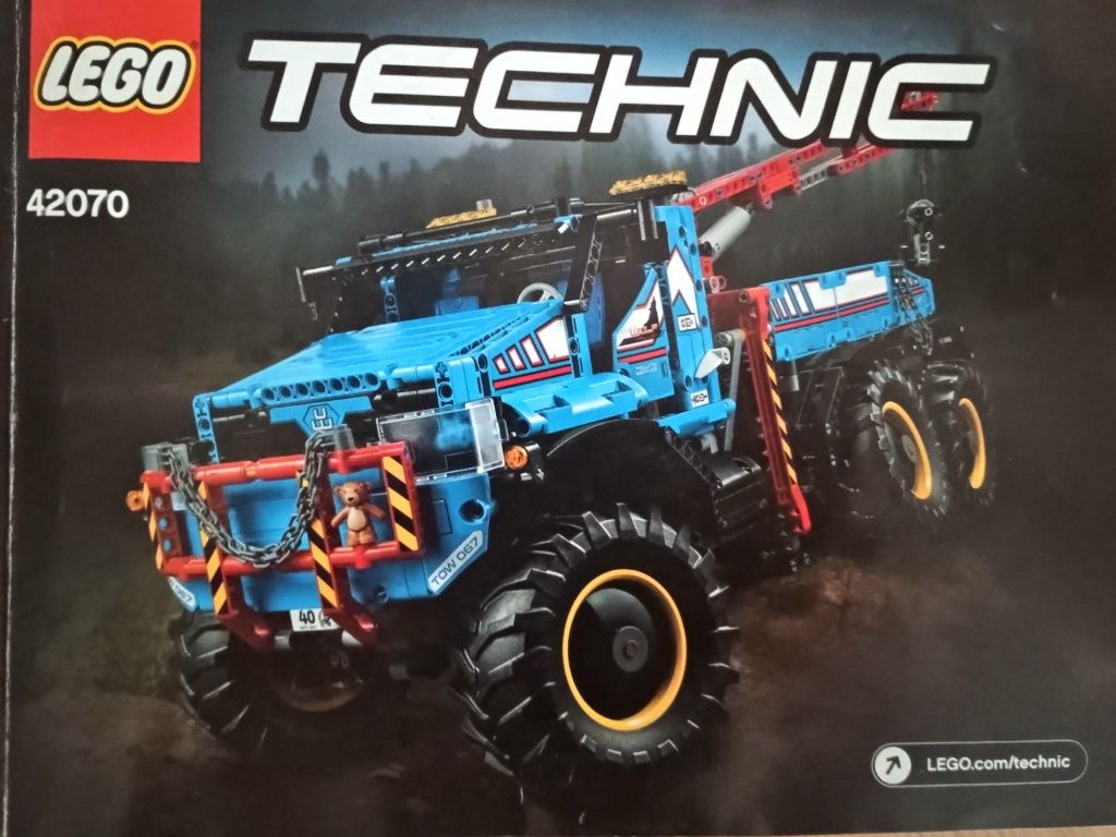 LEGO Technic - 42070 Terenowy holownik 6x6