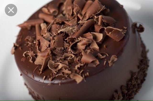 Bolos temáticos e caseiros