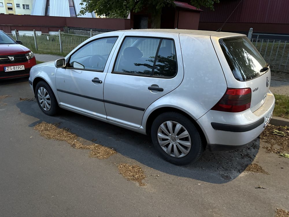 VW Golf IV 1.4 ważne opłaty