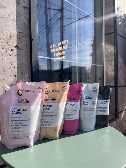 Шампуні L‘Oreal Professional Vitamino Color Absolut Repair Prolonger
