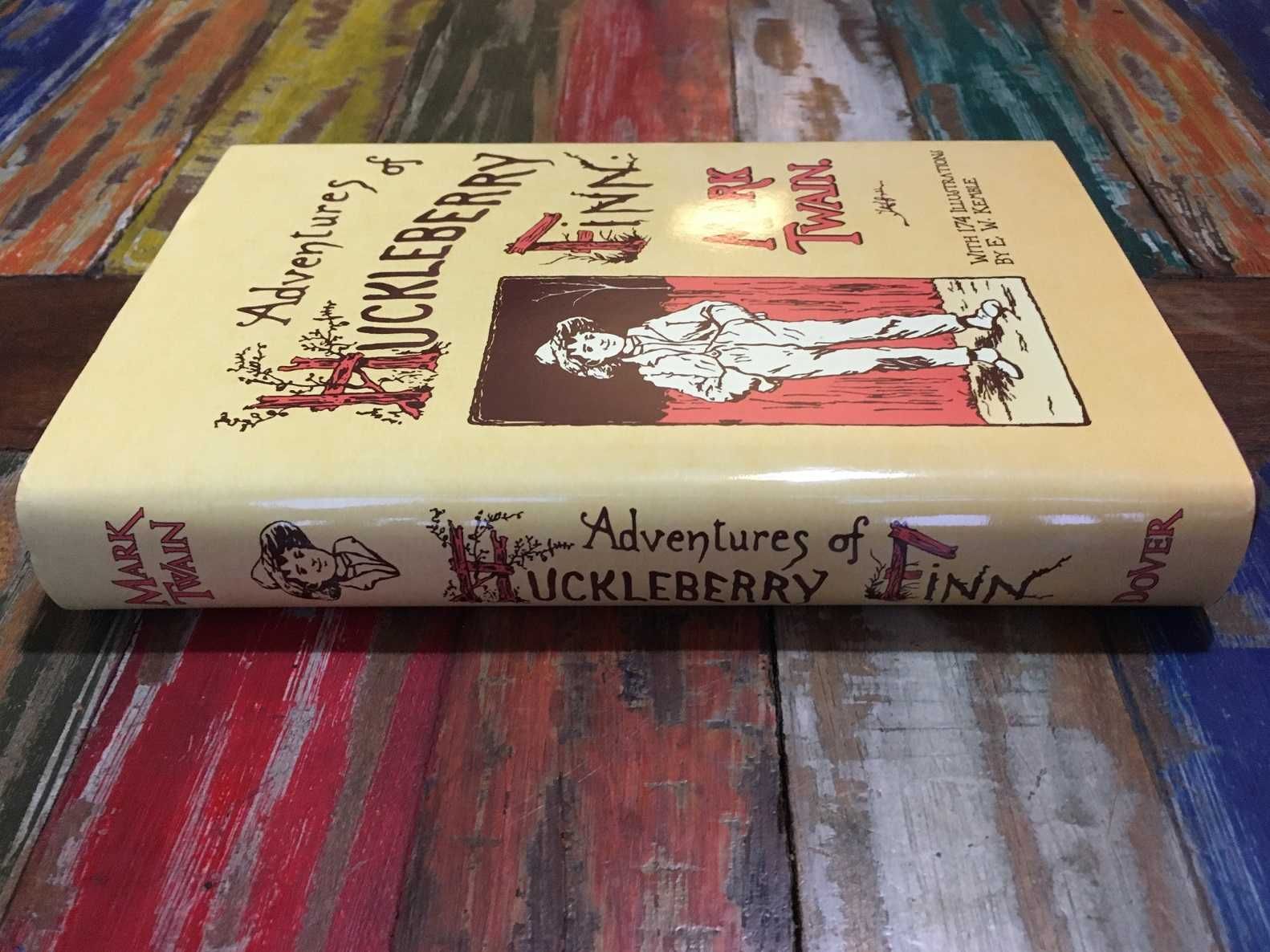 Adventures Of Huckleberry Finn de Mark Twain | Livro Raro | Capa Dura