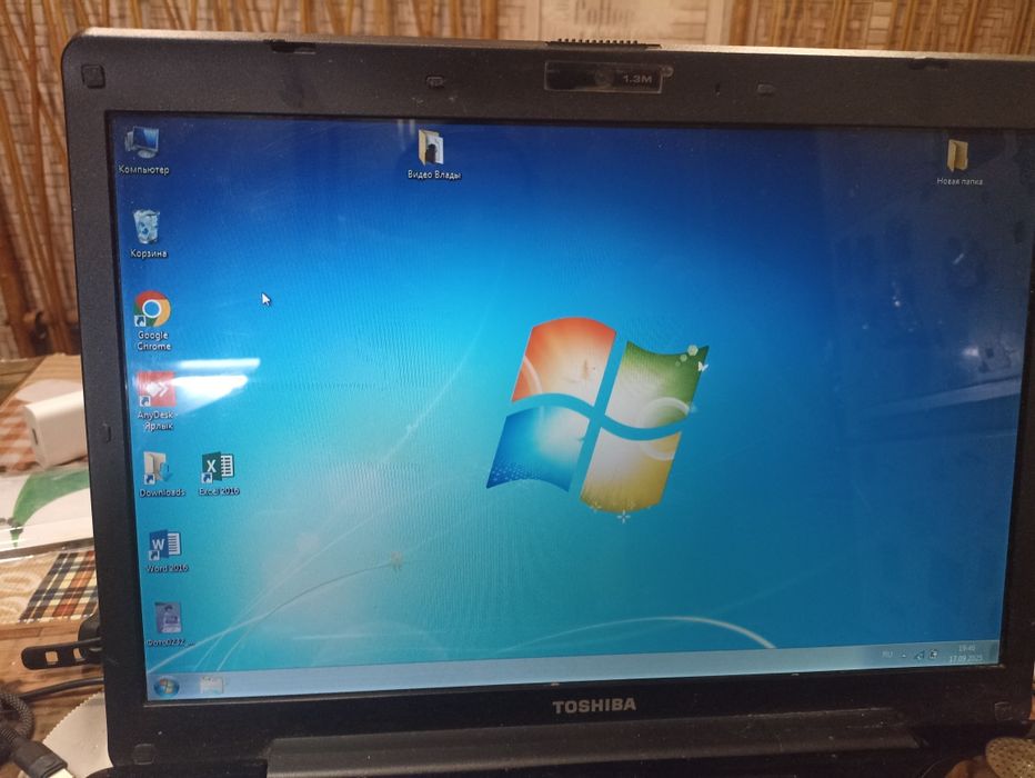 Ноутбук Toshiba Satellite A200-1IW без зарядки