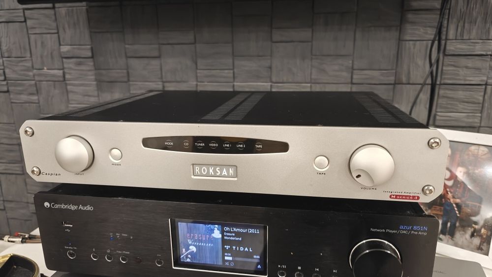 Wzmacniacz Roksan Caspian M1
