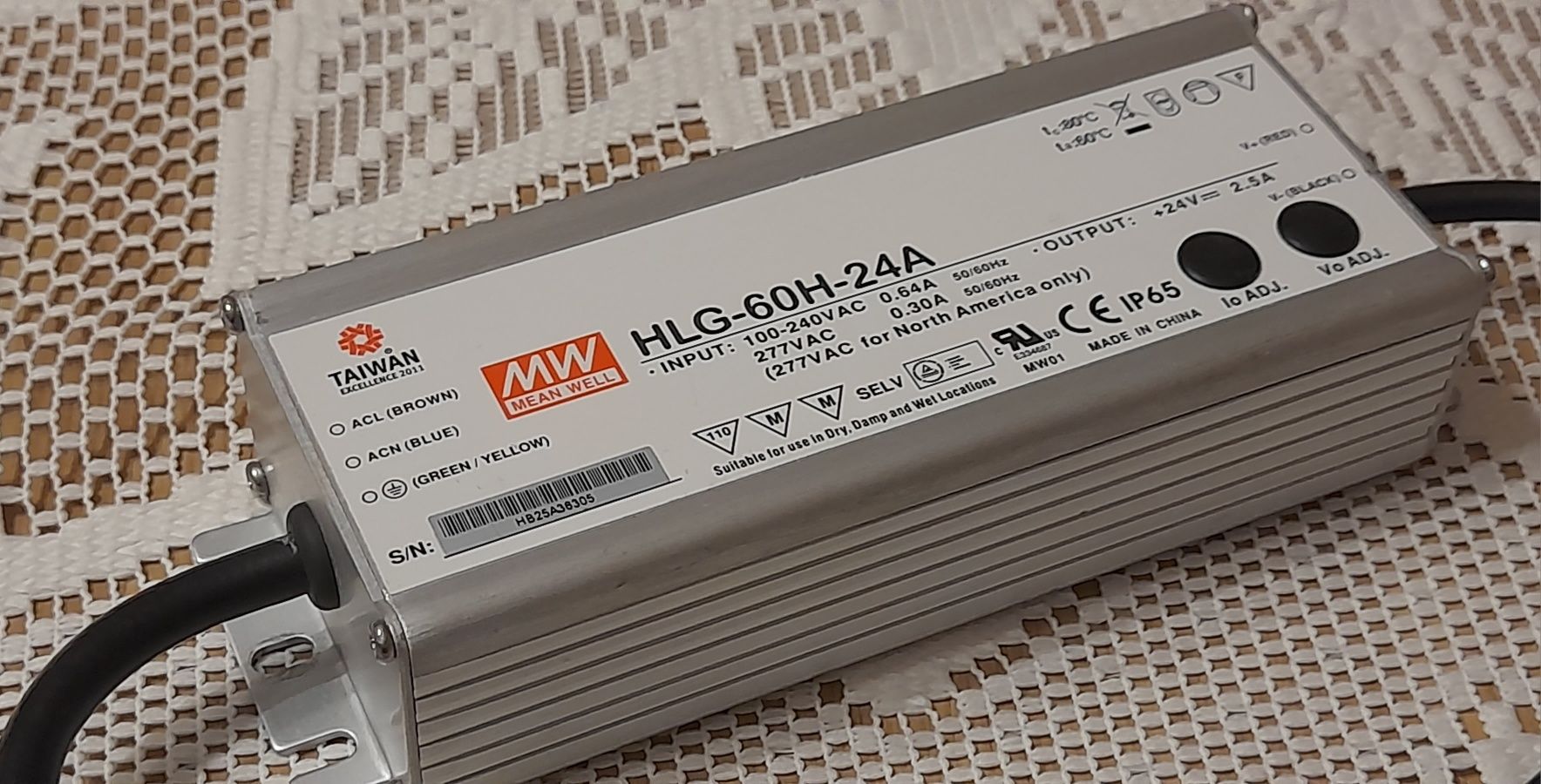 Zasilacz MeanWell HLG-60-H24A, 24VDC, 2,5A, 60W