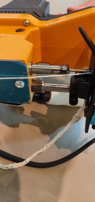 Мішкозашивна машина