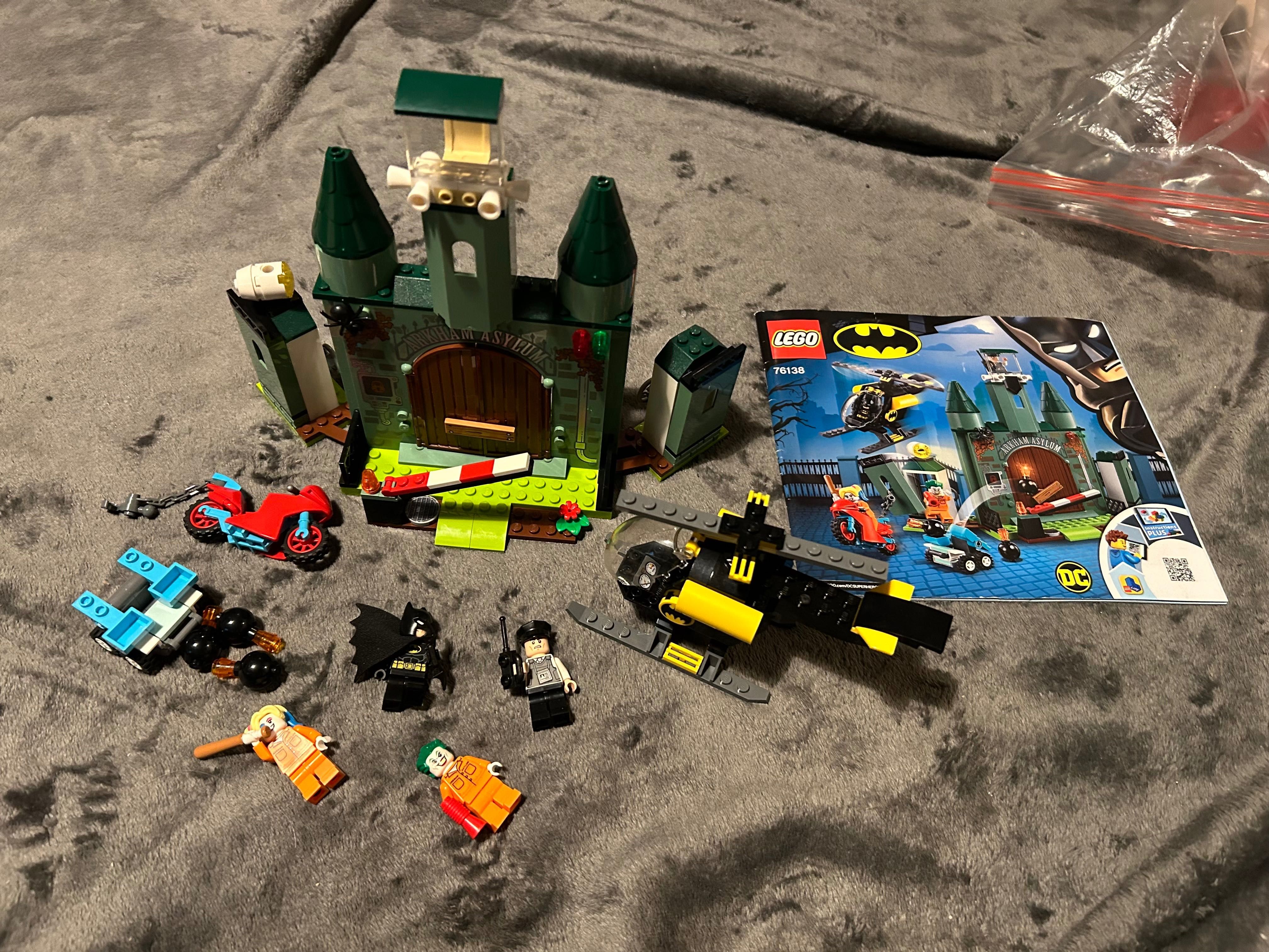 LEGO Super Heroes 76138 Batman i Ucieczka Jokera