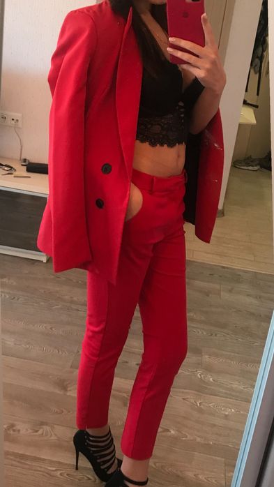 Костюм Stradivarius