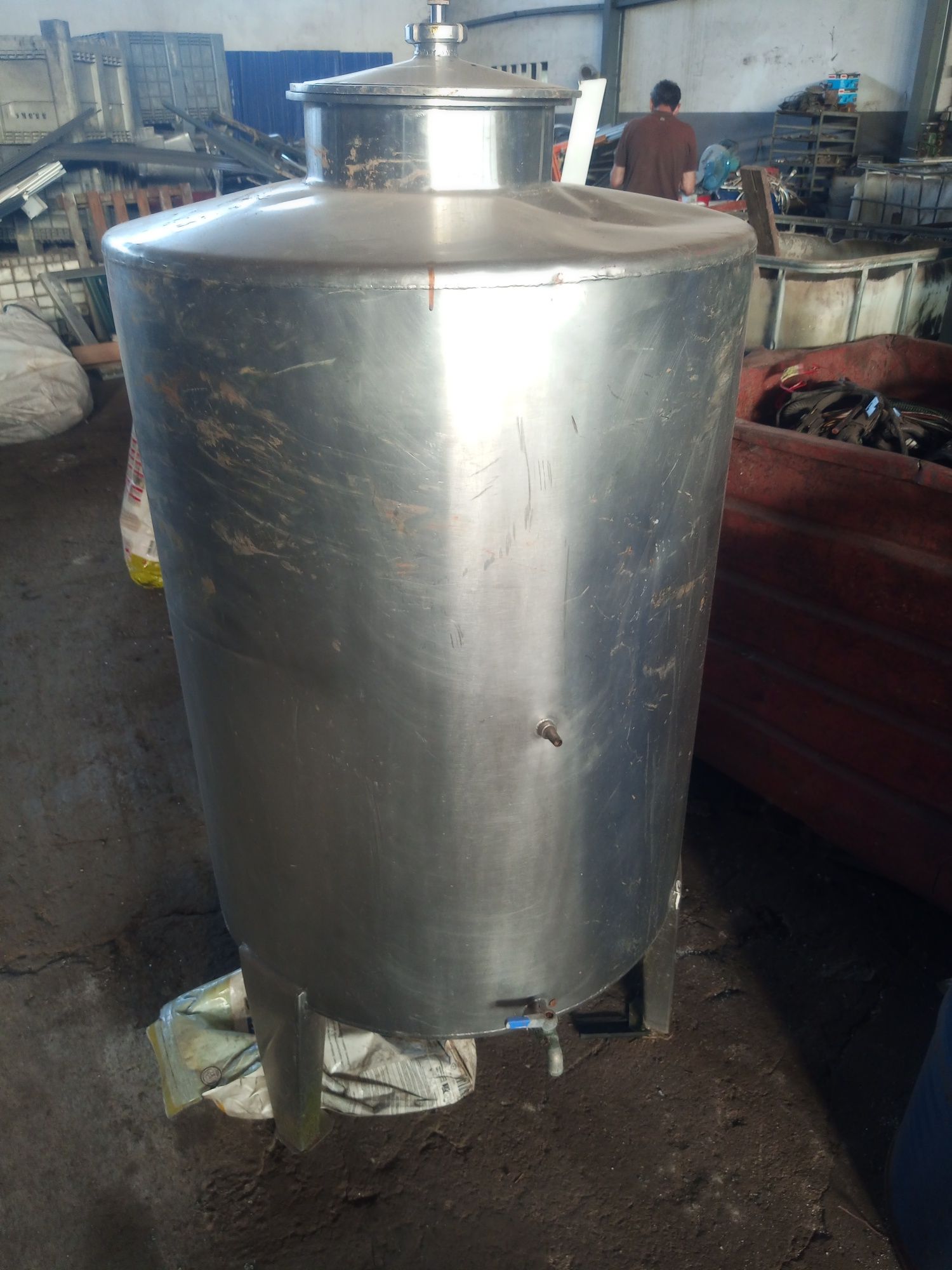 Cuba inox 550 litros vinho ou agua