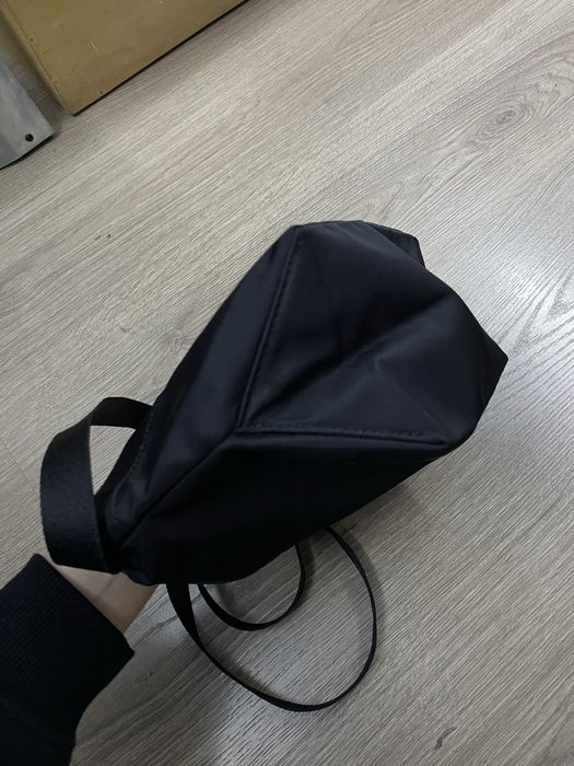 Сумка міні через плече сумочка бананка Uniqlo чорна жіноча чоловіча