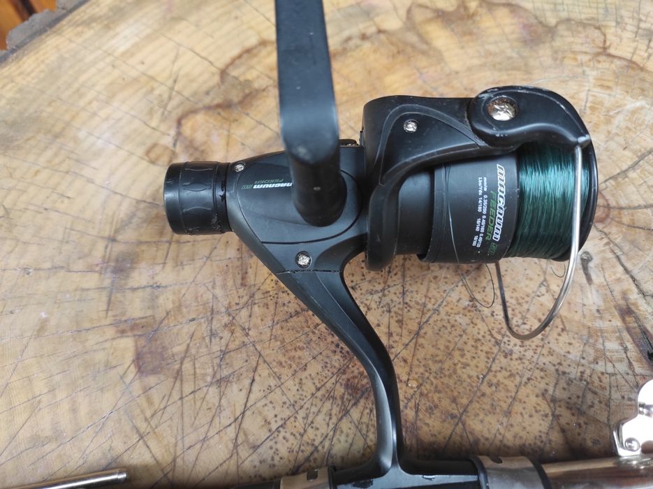 Спінінг самопідсікающий удочка катушка Flagman