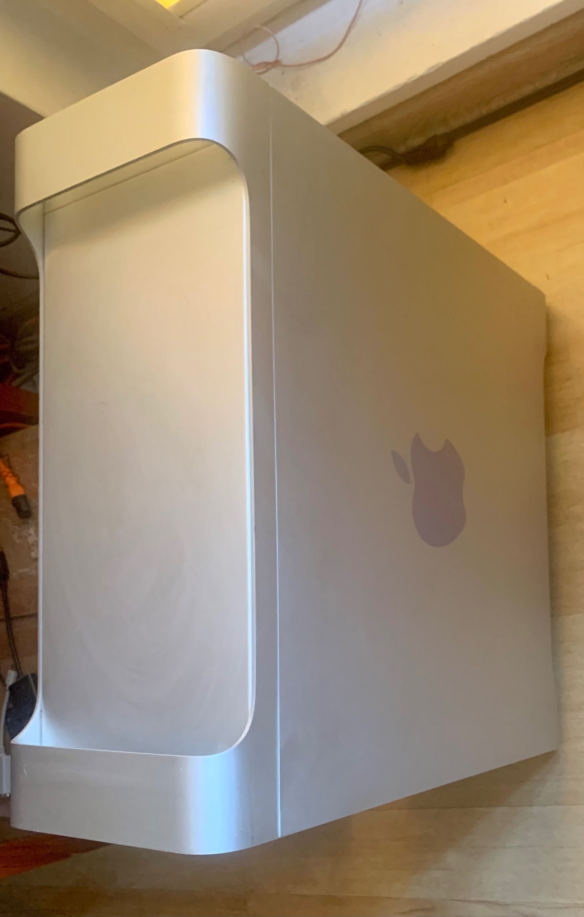 Apple Mac Pro 5.1 2x Xeon 2,66 12core /24 t ram 64GB radeon 5770