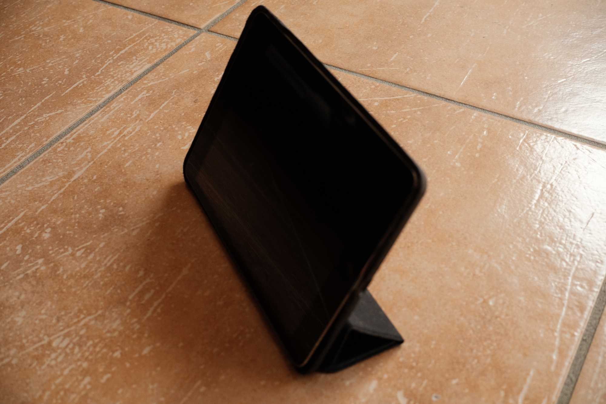 iPad Mini 2 – Muito Bem Conservado + Capa + Carregador Original